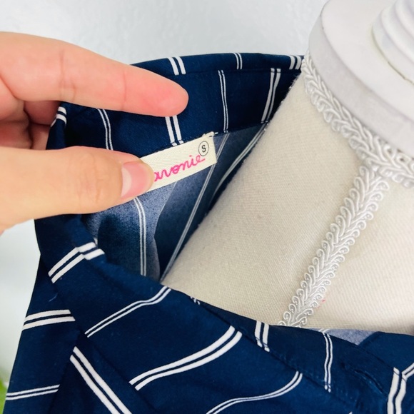 MARONIE BLUE & White Striped Collar Scrunch Long Sleeve Button Down Collar Top - Picture 4 of 7